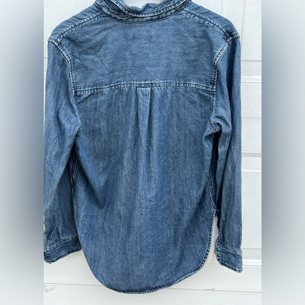 Universal Thread Blue Button Down Shirt - Picture 2 of 4